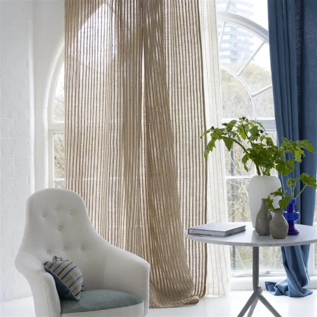 Тънко перде Pavin от Designers guild